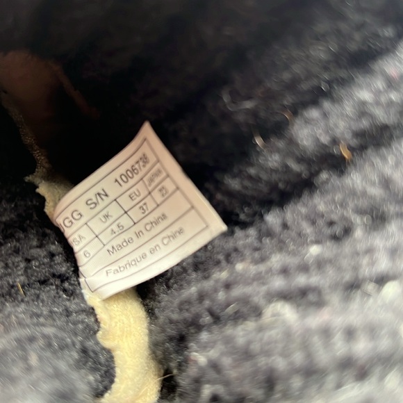 UGG Cambridge Knit Black Metallic Buckle Boots Size 6 - Picture 10 of 10